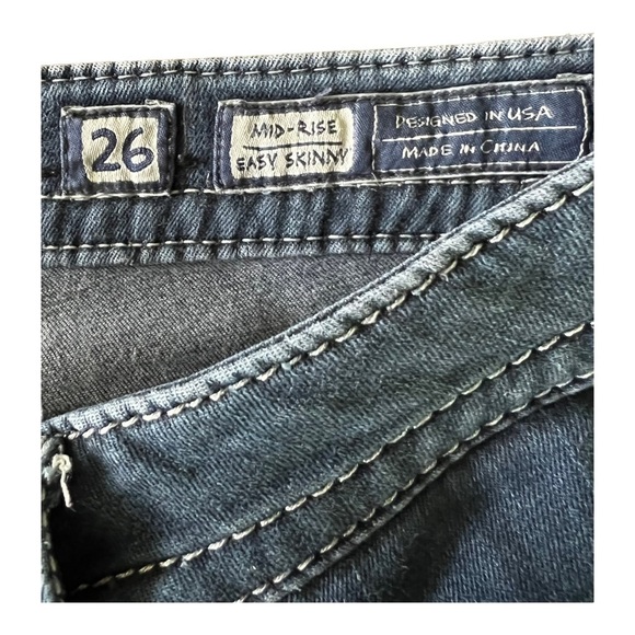 Miss Me Midrise Easy Skinny size 26, embellished jeans - Picture 7 of 9